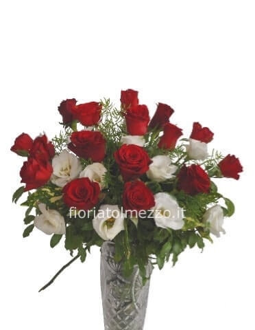 Bouquet di roselline e lisiantus