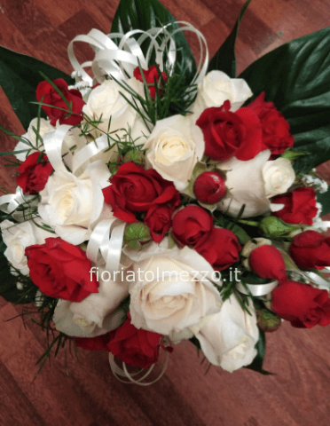 Bouquet rose e roselline